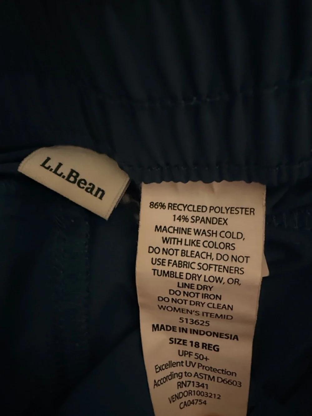 L.L. Bean Teal Athletic Women's Quick-Dry Shorts - Picture 4 of 5